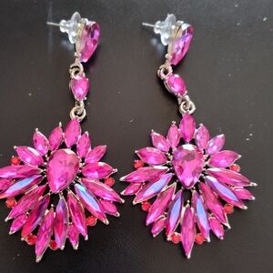 Paparazzi dangle earrings